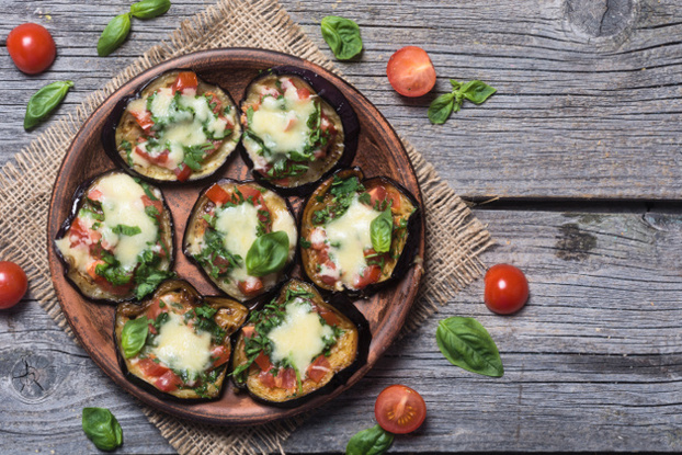 Aubergine carpaccio