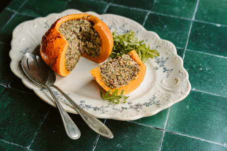 Gevulde pompoen met quinoa