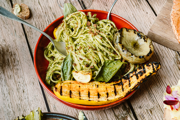 Courgette pasta met artisjok